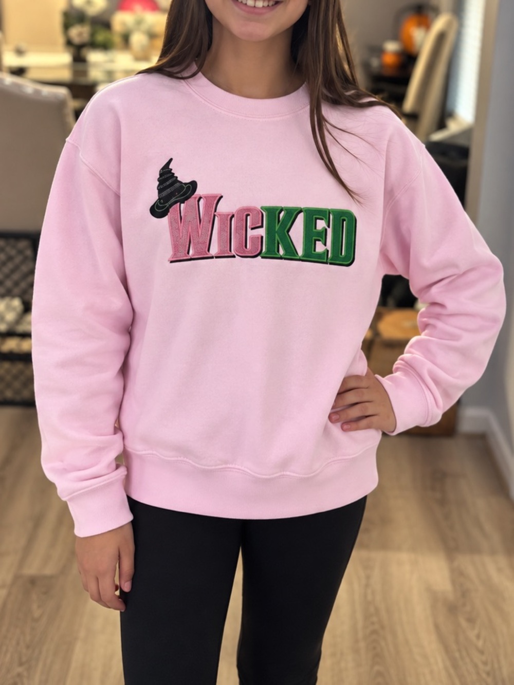 💖💚 Wicked Graphic Pink Crewneck Sweatshirt 💚💖